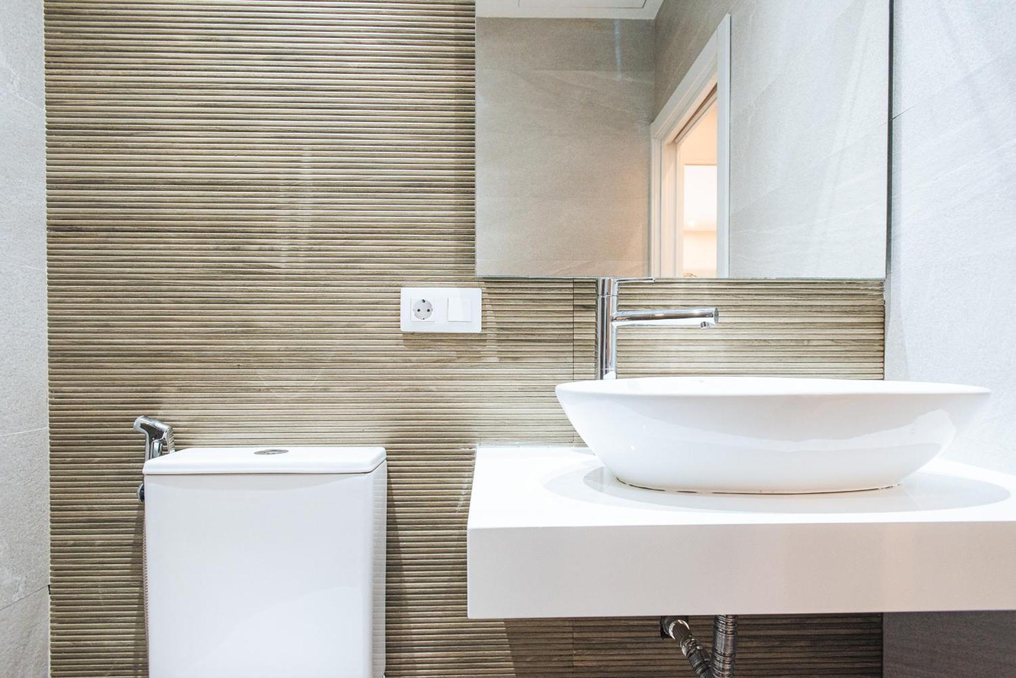 Selecta Apartments Alameda Sevilla Bagian luar foto