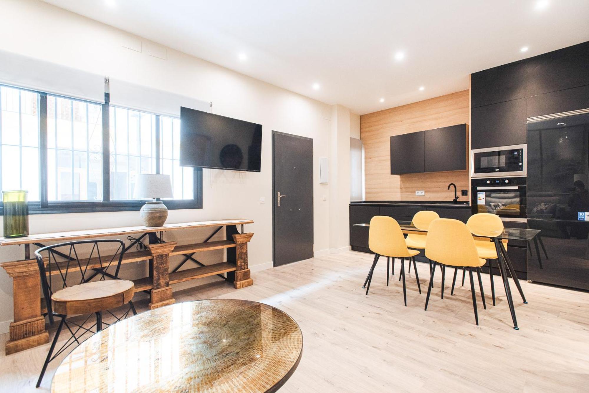 Selecta Apartments Alameda Sevilla Bagian luar foto