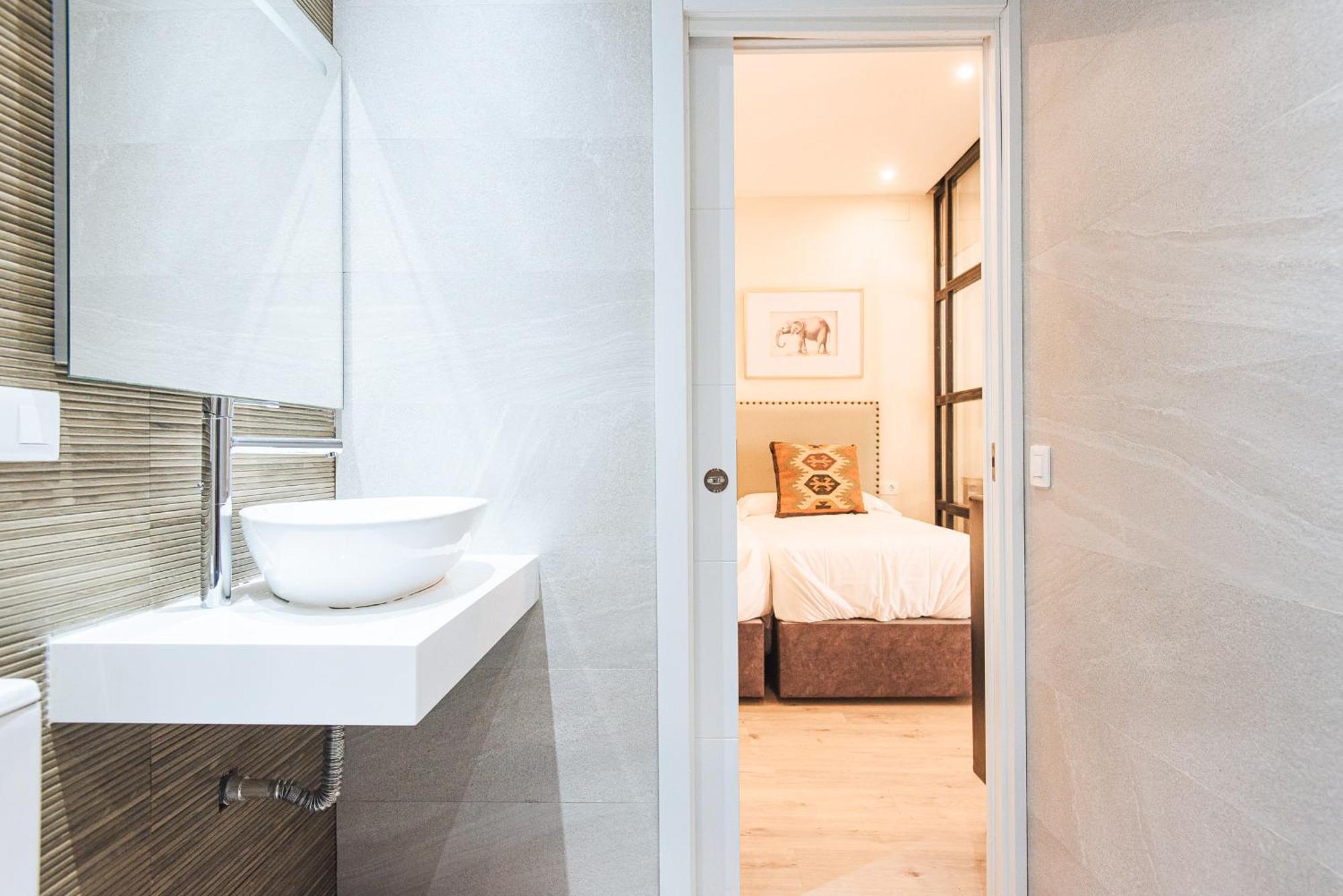 Selecta Apartments Alameda Sevilla Bagian luar foto